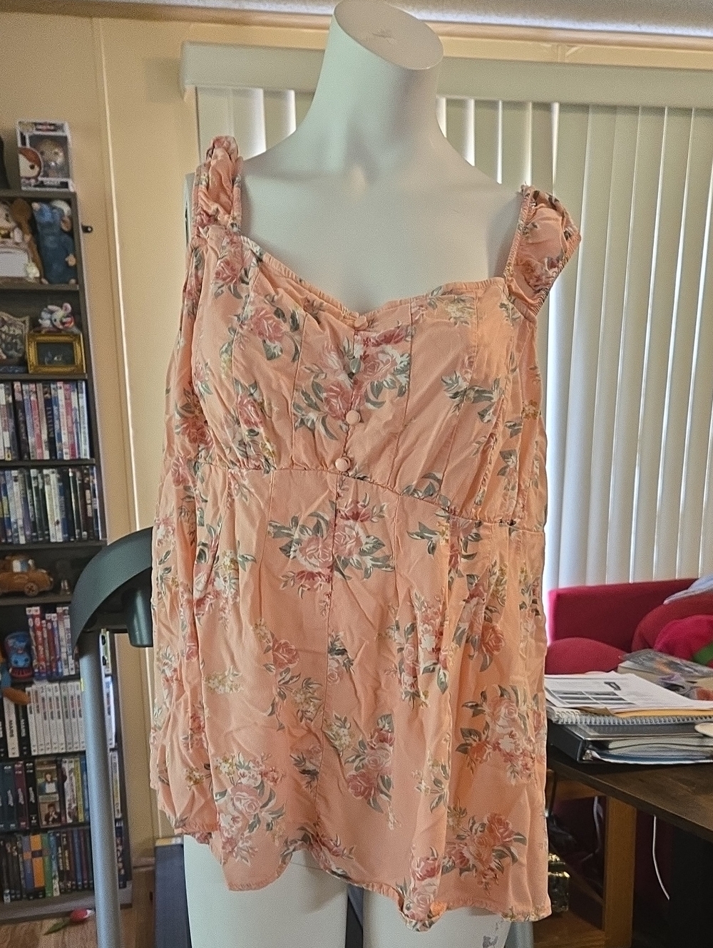 Torrid Floral Pink/Cream Tank Top